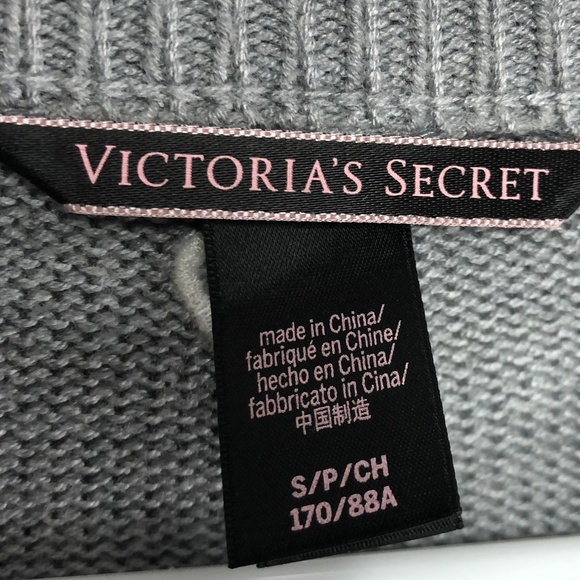 VICTORIA SECRET GRAY PULL OVER SIZE S/P/CH - Picture 7 of 8